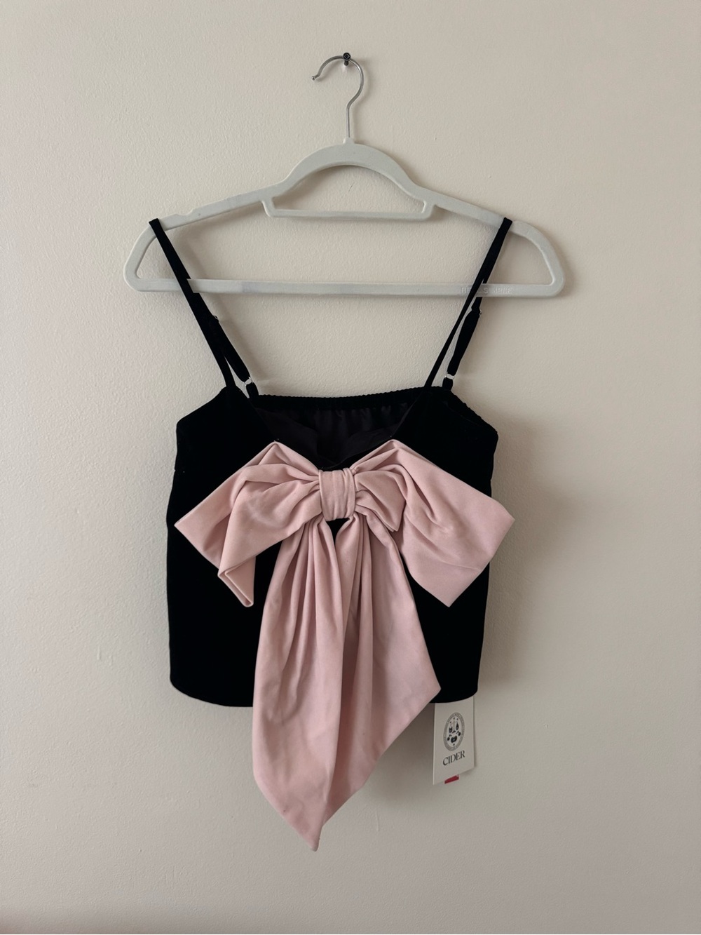 Cider Top with Pink Bow